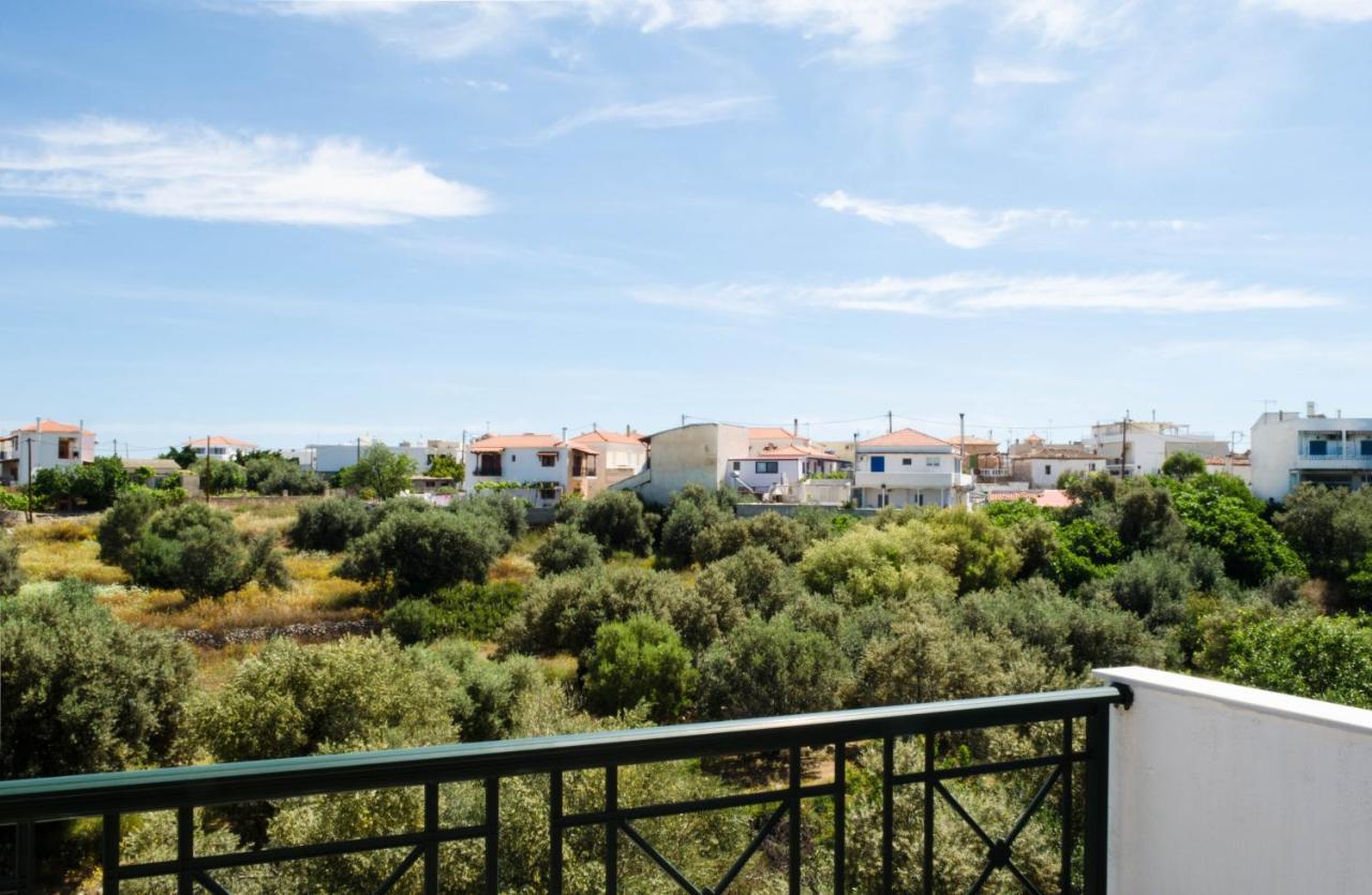 Irides Apartments Megalochori  Экстерьер фото