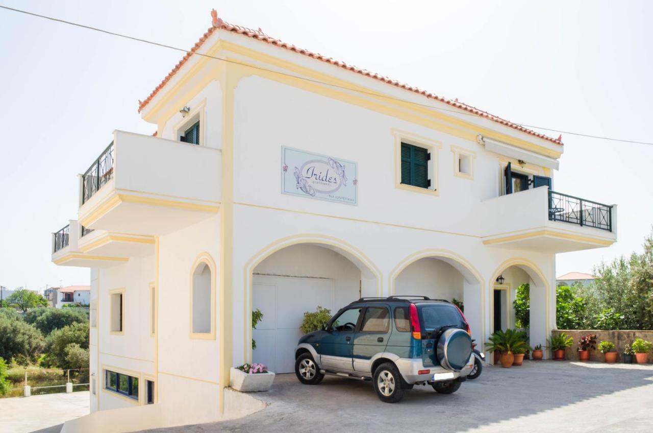 Irides Apartments Megalochori  Экстерьер фото