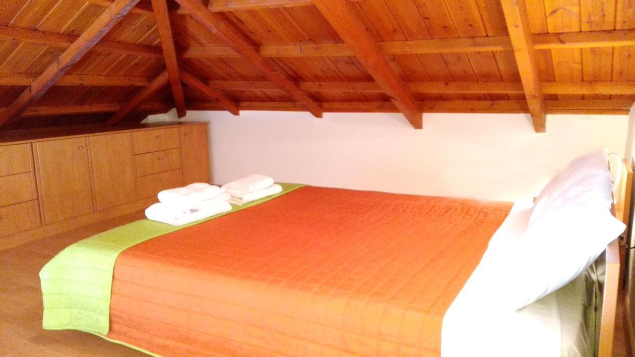 Irides Apartments Megalochori  Экстерьер фото